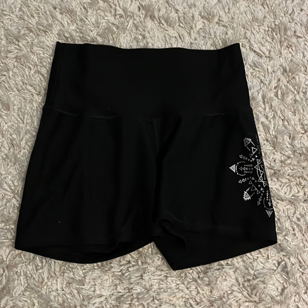 Black spandex cute design on the side